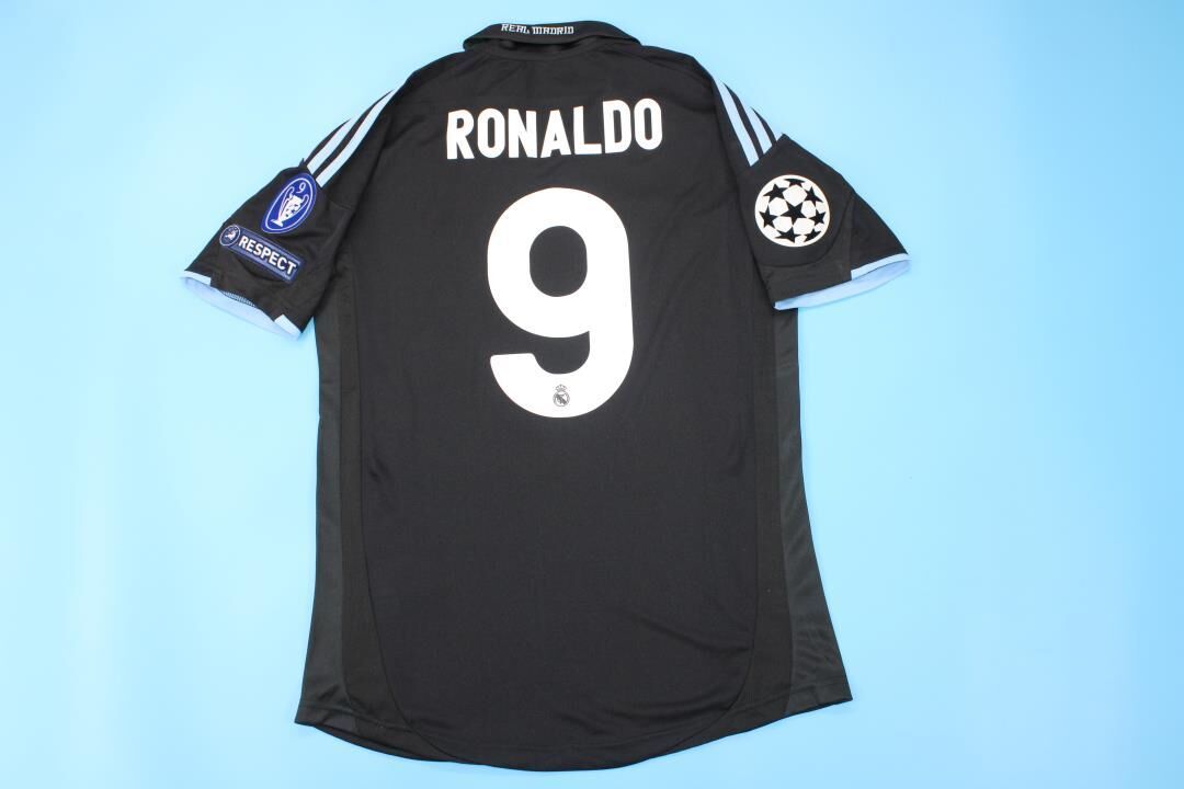 Real Madrid - 2009/10 Away