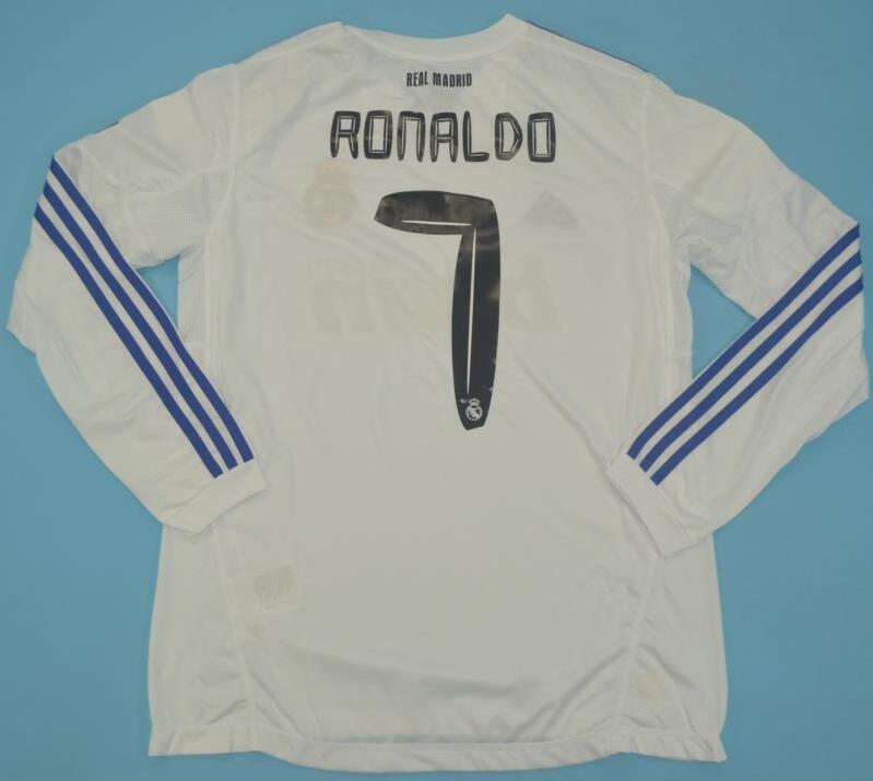 Real Madrid - 2010/11 Home Long Sleeve