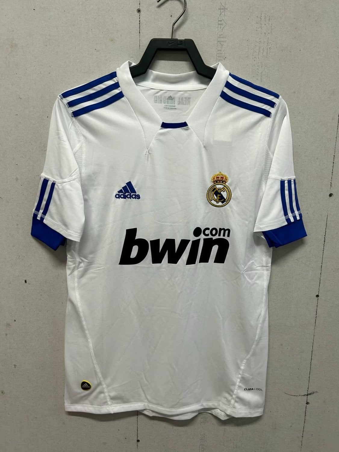 Real Madrid - 2010/11 Home