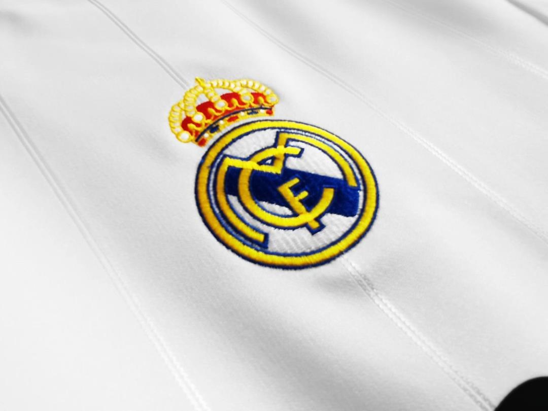 Real Madrid - 2012/13 Home Long Sleeve