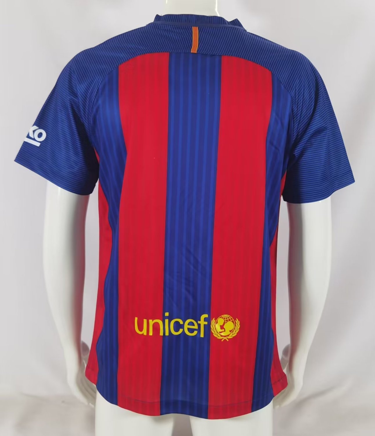 Barcelona - 2016/17 Home